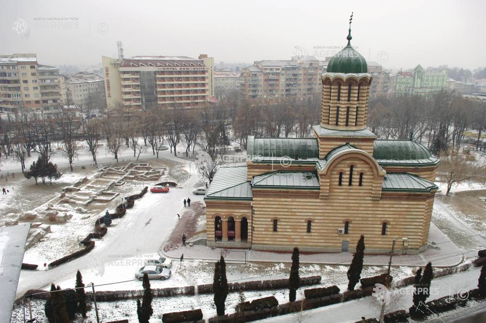 LĂCAŞURI DE CULT: Catedrala arhiepiscopală şi mitropolitană din Târgovişte | AGERPRES • Actualizează lumea.