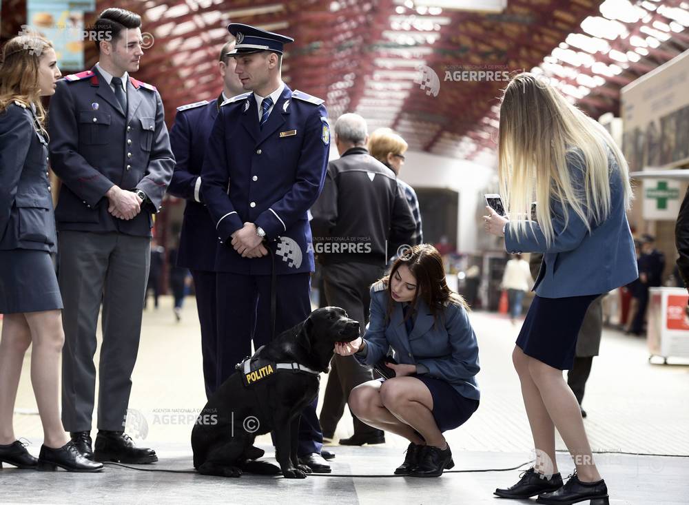 Bucuresti Ziua Politiei Romane Agerpres ActualizeazÄƒ Lumea