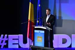 SIBIU - FORUMUL &#039;SA MODELAM VIITORUL EUROPEI IMPREUNA!&#039;