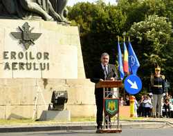 BUCURESTI - ZIUA AVIATIEI ROMANE