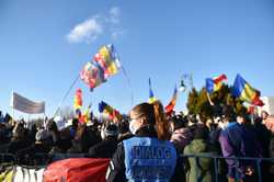 BUCURESTI - PROTEST - &#039;SPUNEM NU VACCINARII FORTATE&#039;