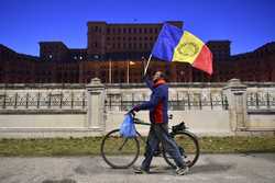 BUCURESTI - PROTEST - &#039;SPUNEM NU VACCINARII FORTATE&#039;