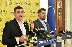 BUCURESTI - CONFERINTA DE PRESA - ALIANTA PENTRU UNIREA ROMANILOR (AUR)