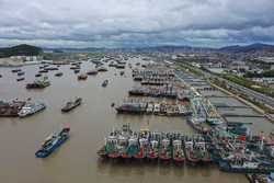 CHINAZHEJIANGTYPHOON CHANTHUFISHING BOAT CN