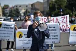 BUCURESTI - PROTEST - ASOCIATIA ELEVILOR DIN BUCURESTI SI ILFOV