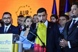 BUCURESTI - CONGRES - ALIANTA PENTRU UNIREA ROMANILOR