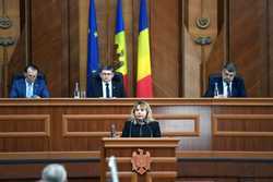 CHISINAU - SEDINTA COMUNA A PARLAMENTELOR ROMANIEI SI REPUBLICII MOLDOVA