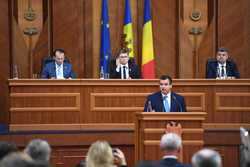 CHISINAU - SEDINTA COMUNA A PARLAMENTELOR ROMANIEI SI REPUBLICII MOLDOVA