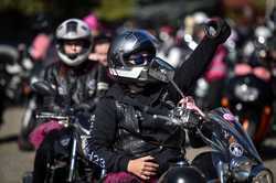 BUCURESTI - MARS PE MOTOCICLETE - RIDE PINK