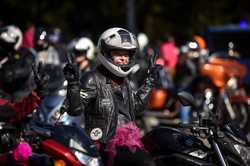 BUCURESTI - MARS PE MOTOCICLETE - RIDE PINK