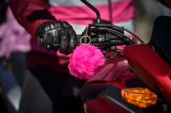 BUCURESTI - MARS PE MOTOCICLETE - RIDE PINK