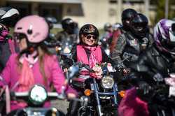 BUCURESTI - MARS PE MOTOCICLETE - RIDE PINK