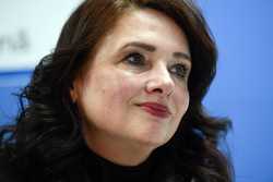 INTERVIU - HELENA DALLI