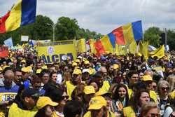 BUCURESTI - MARS DE PROTEST - SINDICATE DIN EDUCATE