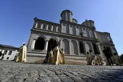 BUCURESTI - CATEDRALA PATRIARHALA - SFINTII IMPARATI CONSTANTIN SI ELENA