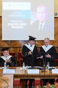 IASI - DECERNARE DOCTOR HONORIS CAUSA - DUMITRU DORIN PRUNARIU