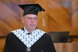 IASI - DECERNARE DOCTOR HONORIS CAUSA - DUMITRU DORIN PRUNARIU