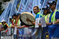 BUCURESTI - PROTEST - SINDICATUL NATIONAL AL POLITISTILOR SI PERSONALULUI CONTRACTUAL