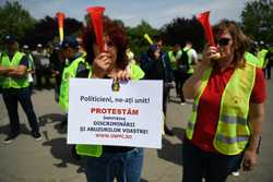 BUCURESTI - PROTEST - SINDICATUL NATIONAL AL POLITISTILOR SI PERSONALULUI CONTRACTUAL