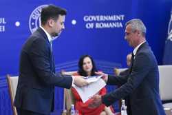 BUCURESTI - CEREMONIE - CERTIFICATE ABSOLVIRE - PROGRAM DE FORMARE SPECIALIZATA