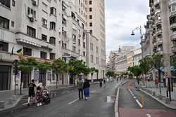 BUCURESTI - &#039;STRAZI DESCHISE - BUCURESTI, PROMENADA URBANA&#039;