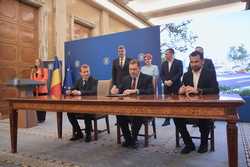 BUCURESTI - SEMNARE CONTRACT - SPITALUL REGIONAL DE URGENTA CRAIOVA