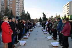 MIERCUREA-CIUC - PASTELE CATOLIC - SFINTIREA BUCATELOR