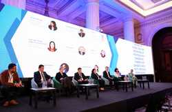 BUCURESTI - &#039;DIGITAL INOVATION SUMMIT&#039;