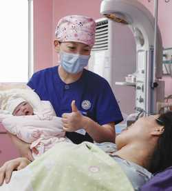 CHINAINTERNATIONAL NURSES DAYNURSE WORK CN