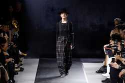 FRANCEPARISFASHION WEEKYOHJI YAMAMOTO