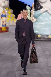 FRANCEPARISFASHION WEEKDIOR HOMME