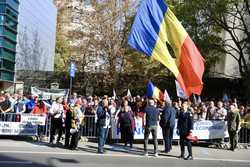 BUCURESTI - PROTEST - FEDERATIA SINDICATELOR TRANSPORTATORILOR FEROVIARI DIN ROMANIA