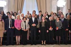 BUCURESTI - PALATUL COTROCENI - CEREMONIE DECORARE INSTITUTII DE INVATAMANT