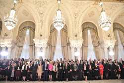 BUCURESTI - PALATUL COTROCENI - CEREMONIE DECORARE INSTITUTII DE INVATAMANT