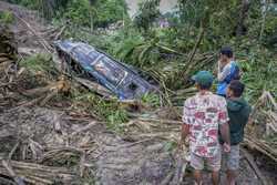 INDONESIA LANDSLIDE