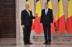 BUCURESTI - PALATUL COTROCENI - CEREMONIE DECORARE - PERSONALITATI CIVILE