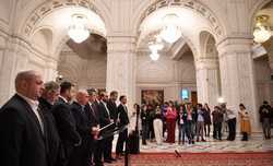 BUCURESTI - PALATUL PARLAMENTULUI - INTALNIRE LIDERI