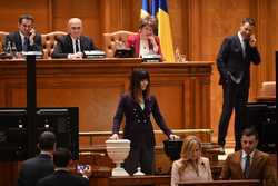 PARLAMENT - SEDINTA COMUNA