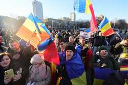 PIATA VICTORIEI - PROTEST - SUSTINATORI AI LUI CALIN GEORGESCU