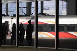 CHINASHAANXIXIANHONG KONGDIRECT HIGHSPEED TRAINLAUNCHING CN