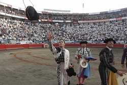 COLOMBIA BULLFIGHTING