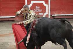 COLOMBIA BULLFIGHTING