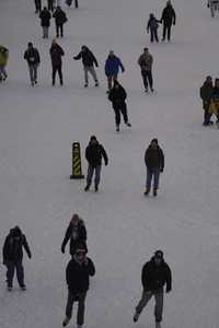 CANADAOTTAWARIDEAU CANAL SKATEWAYOPENING