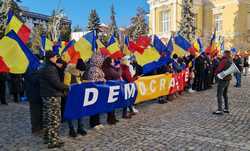 BOTOSANI - PROTEST - ALIANTA PENTRU UNIREA ROMANILOR