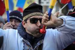 BUCURESTI - PROTEST - ALIANTA PENTRU UNIREA ROMANILOR