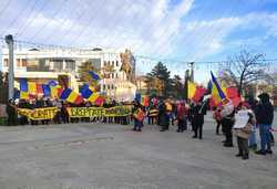 TULCEA - PROTEST - ALIANTA PENTRU UNIREA ROMANILOR