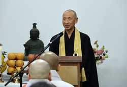 SOUTH KOREA RETURN OF BUDDHIST STATUE