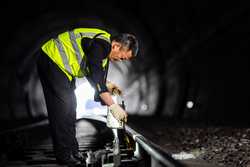 ChineseToday Invisible railway station and its watchman