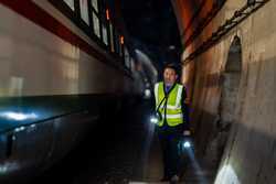 ChineseToday Invisible railway station and its watchman