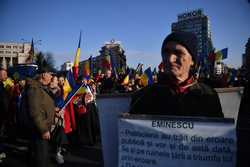 BUCURESTI - PROTEST - PIATA VICTORIEI